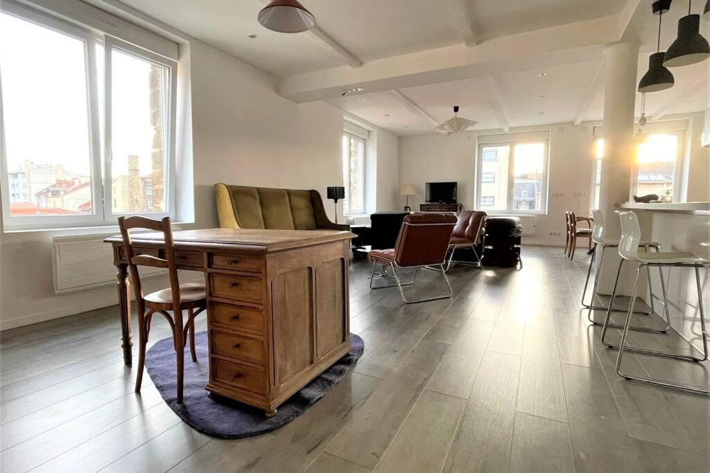 ランスSuperbe Loft 100M2 Proche Cathedrale Avec Parkingアパートメント エクステリア 写真