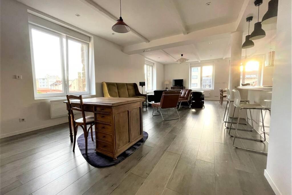 ランスSuperbe Loft 100M2 Proche Cathedrale Avec Parkingアパートメント エクステリア 写真